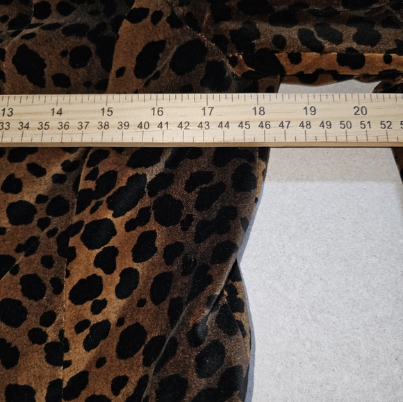 Rafaella Velvet Leopard Teddy Jacket, Size 10 - Picture 6 of 11